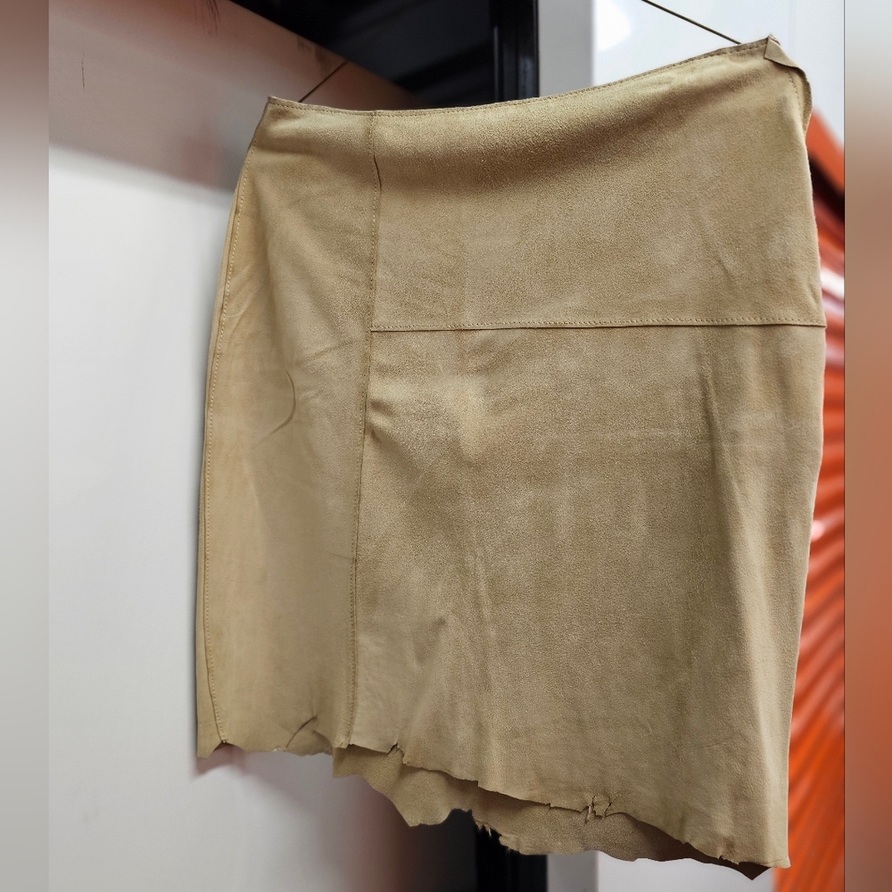 SUEDE SKIRT